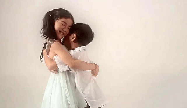 谭晓彤月夜影院