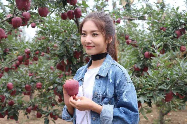 小团嫂在线视频