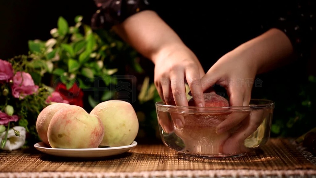 4. 鳄渕明里同人动漫视频